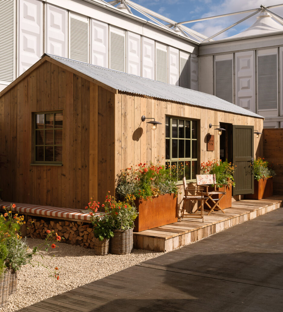Chelsea Cabin by Boon